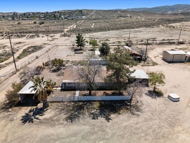 523 Kristin Street, Taft, CA 93268