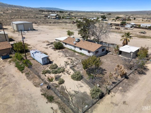 523 Kristin Street, Taft, CA 93268