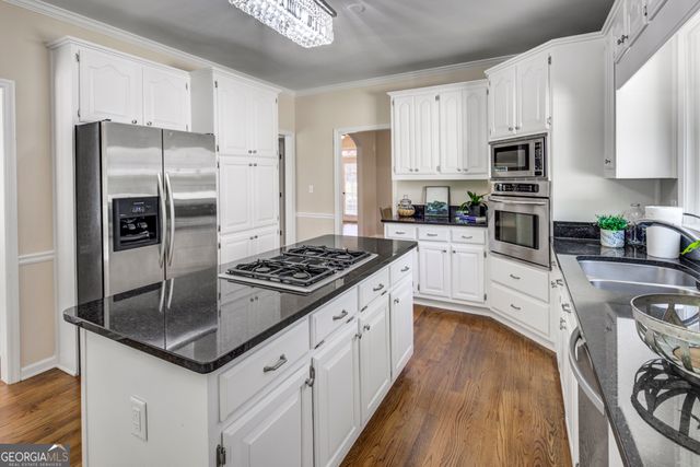 2059 Howell Mill Road NW, Atlanta, GA 30318