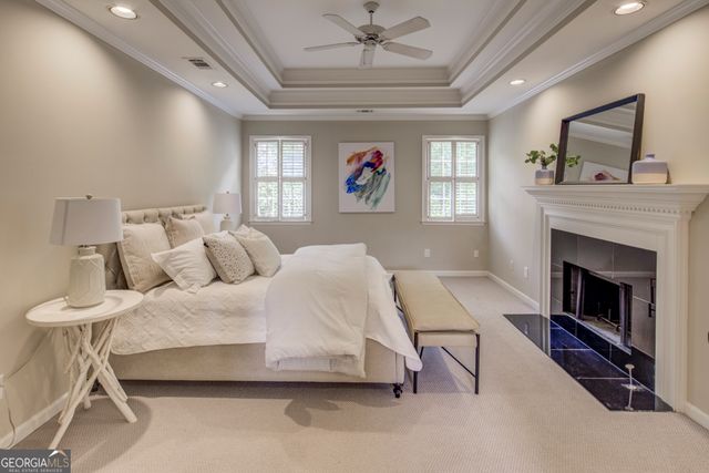 2059 Howell Mill Road NW, Atlanta, GA 30318