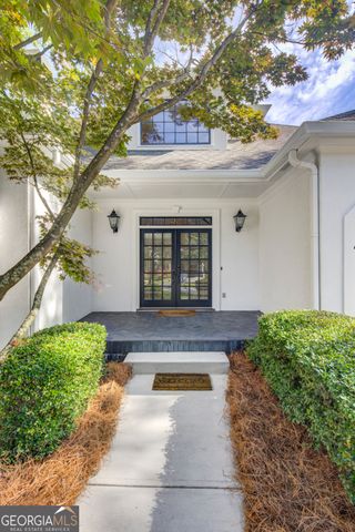 2059 Howell Mill Road NW, Atlanta, GA 30318