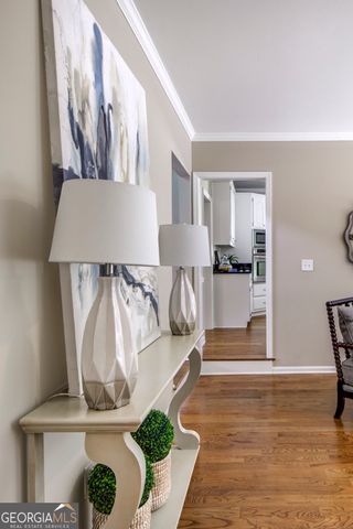 2059 Howell Mill Road NW, Atlanta, GA 30318
