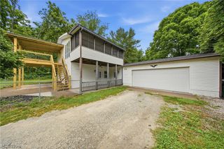 121 Federal Street, Little Hocking, OH 45742