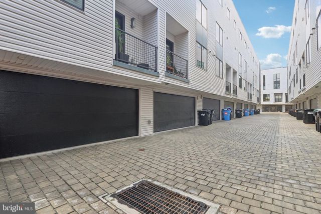 953 N MARSHALL ST, Philadelphia, PA 19123