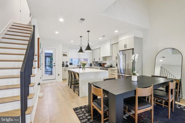953 N MARSHALL ST, Philadelphia, PA 19123