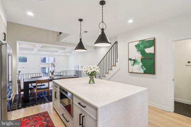 953 N MARSHALL ST, Philadelphia, PA 19123