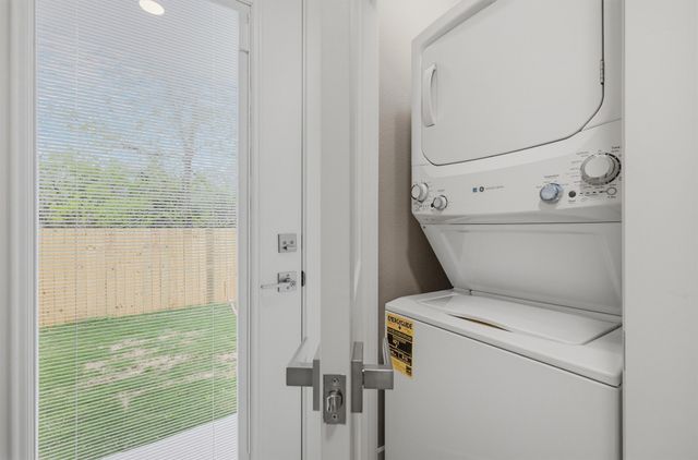 1008 S First Street, Sherman, TX 75090