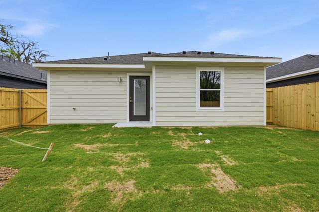 1008 S First Street, Sherman, TX 75090