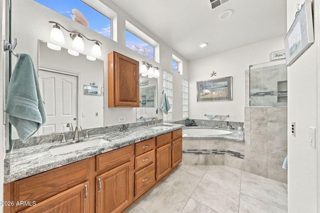 14201 W PARADA Drive, Sun City West, AZ 85375