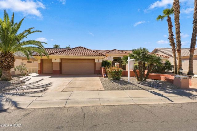 14201 W PARADA Drive, Sun City West, AZ 85375