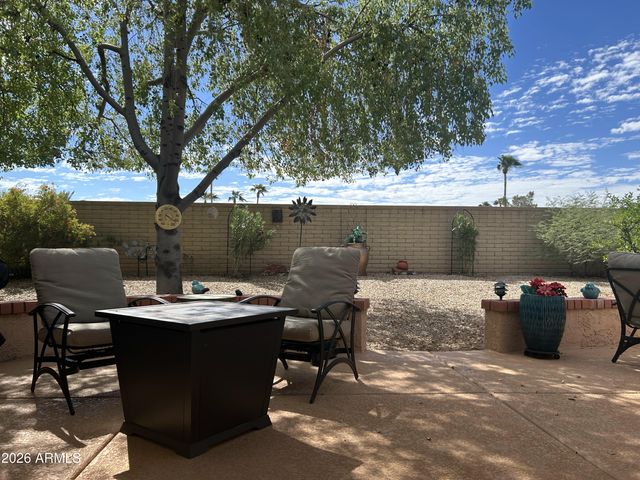14201 W PARADA Drive, Sun City West, AZ 85375