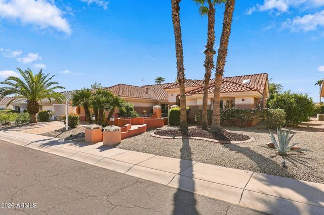 14201 W PARADA Drive, Sun City West, AZ 85375