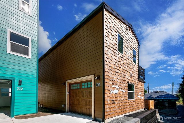 330 NE Elk Place, Seattle, WA 98115