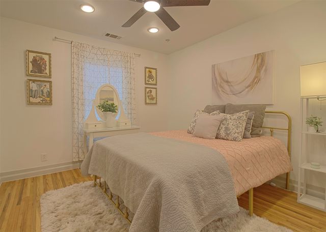 9030 San Benito Way, Dallas, TX 75218