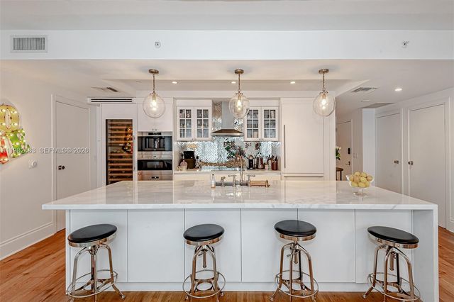 801 S Miami Ave 4508, Miami, FL 33130