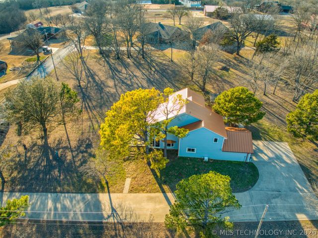 14208 Bois D Arc Road, Kingston, OK 73439