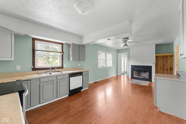 1647 N County Road 425 E, Avon, IN 46123
