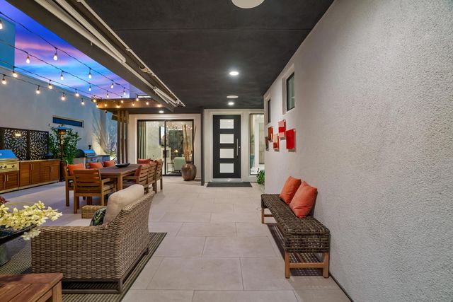 181 Vibe Way, Palm Springs, CA 92262
