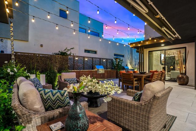 181 Vibe Way, Palm Springs, CA 92262