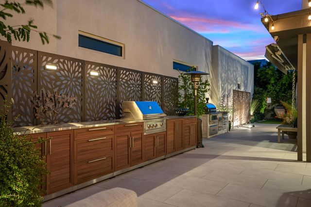 181 Vibe Way, Palm Springs, CA 92262