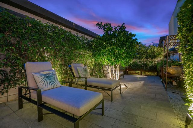 181 Vibe Way, Palm Springs, CA 92262