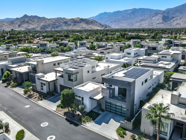 181 Vibe Way, Palm Springs, CA 92262