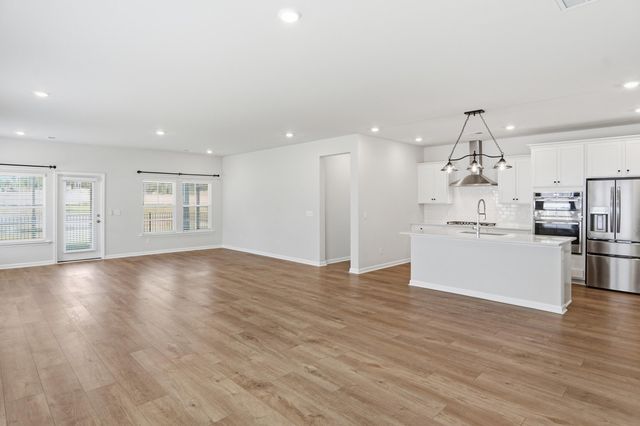 1366 Locals Street, Summerville, SC 29485