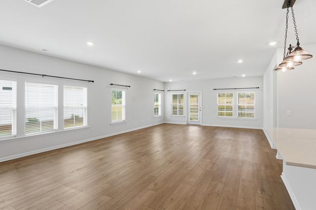 1366 Locals Street, Summerville, SC 29485