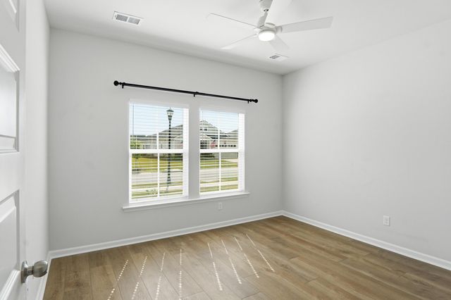 1366 Locals Street, Summerville, SC 29485
