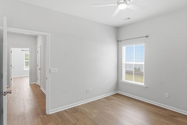 1366 Locals Street, Summerville, SC 29485