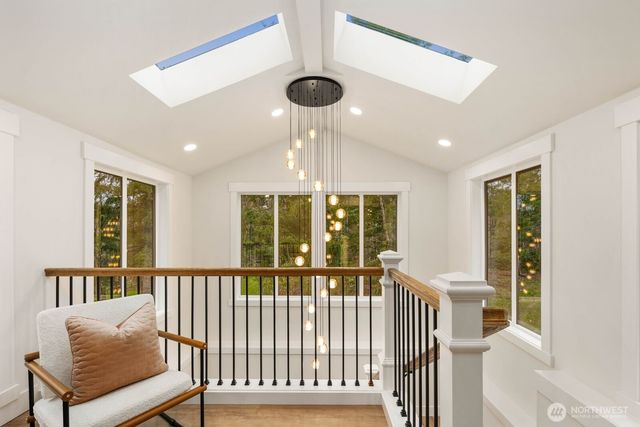 32922 SE Kuzak Road, Enumclaw, WA 98022