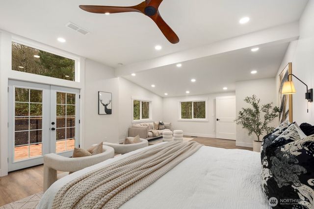 32922 SE Kuzak Road, Enumclaw, WA 98022