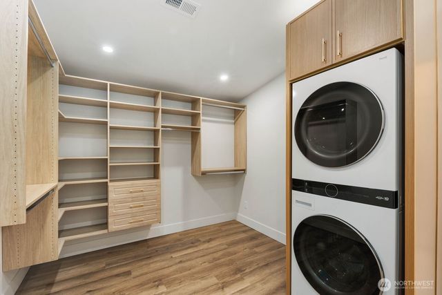 32922 SE Kuzak Road, Enumclaw, WA 98022