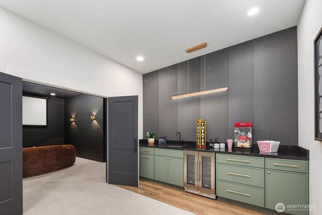 32922 SE Kuzak Road, Enumclaw, WA 98022