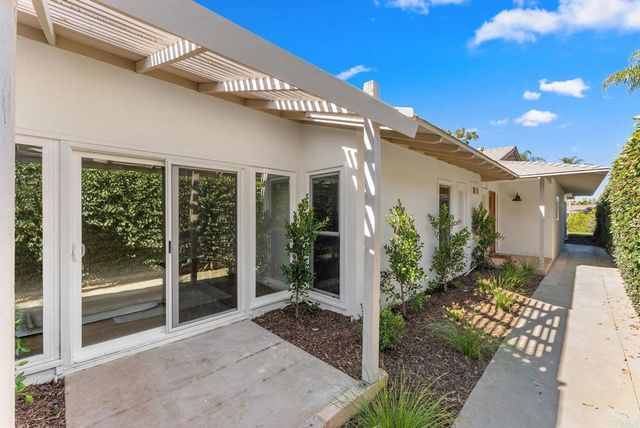 1446 La Linda Drive, San Marcos, CA 92078