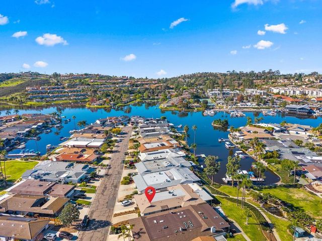 1446 La Linda Drive, San Marcos, CA 92078