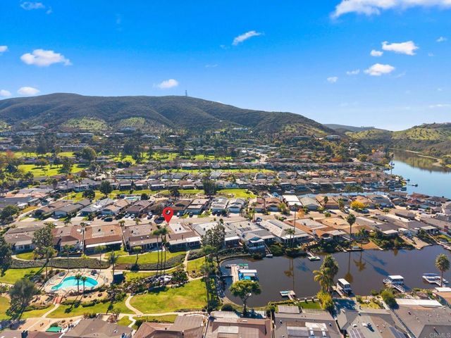 1446 La Linda Drive, San Marcos, CA 92078