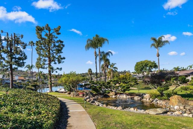 1446 La Linda Drive, San Marcos, CA 92078