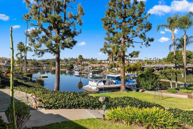 1446 La Linda Drive, San Marcos, CA 92078