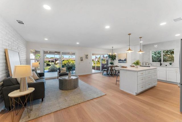 1446 La Linda Drive, San Marcos, CA 92078