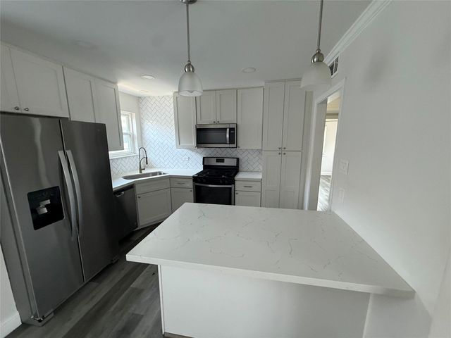 8714 Ilona Lane 6, Houston, TX 77025
