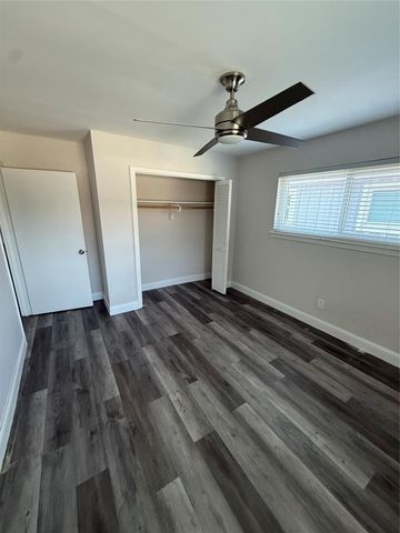 8714 Ilona Lane 6, Houston, TX 77025