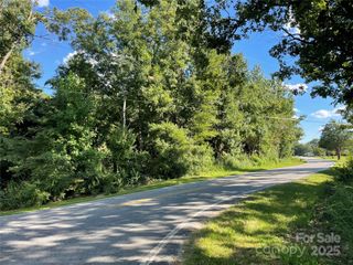 526 Mariposa Road, Stanley, NC 28164