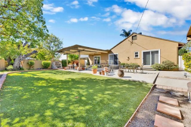 13922 Cohasset Street, Van Nuys, CA 91405