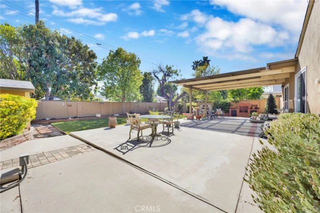 13922 Cohasset Street, Van Nuys, CA 91405