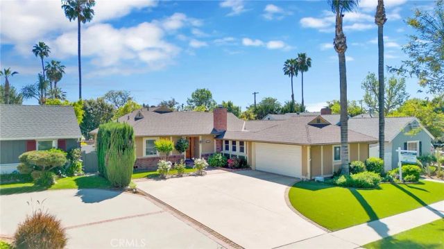 13922 Cohasset Street, Van Nuys, CA 91405