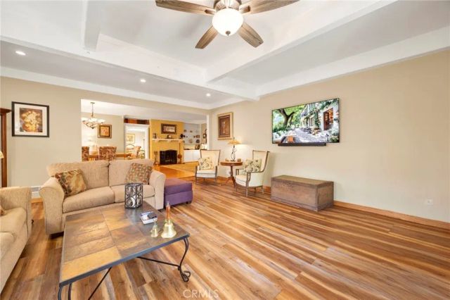 13922 Cohasset Street, Van Nuys, CA 91405