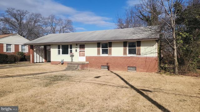 10914 WOODHAVEN DR, Fairfax, VA 22030