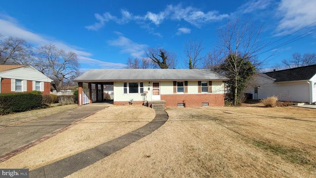 10914 WOODHAVEN DR, Fairfax, VA 22030