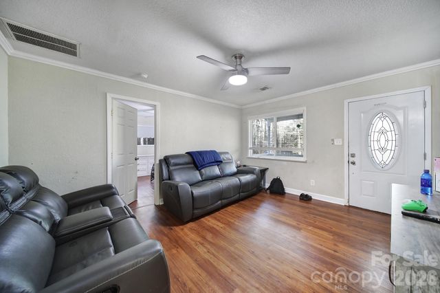 553 North Lane, Catawba, SC 29704